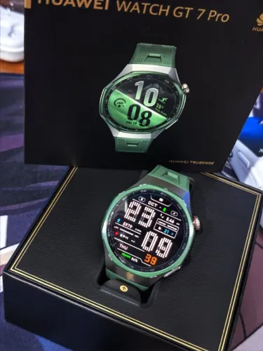 Huawei Watch GT 7 Pro 46mm Verde - Titânio e Cerâmica