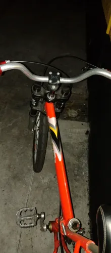 Bicicleta Maria-mole muito nova.