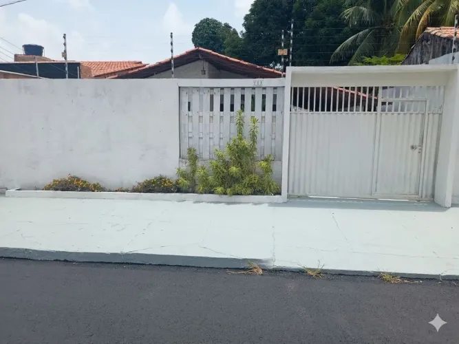 Casa em Salinas de 3/4, sendo 1 suite!