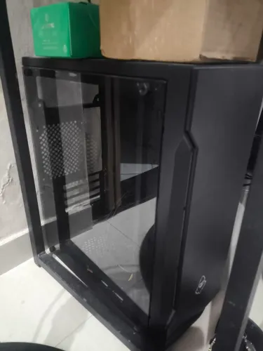 Gabinete mancer mid tower