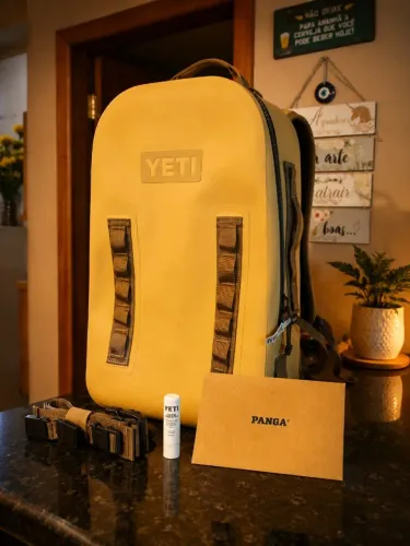 Mochila Yeti Panga 28L - Bege - Nova - Com Etiqueta