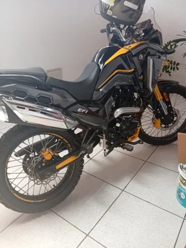 Moto muito nova XY 250 shineray 