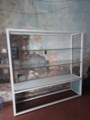 Estante de Metalon prateleiras de vidro(ENTREGO GRÁTIS)