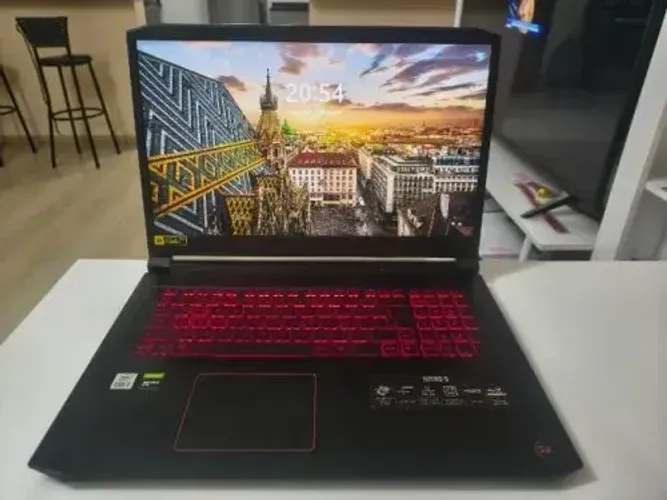 Notebook Gamer Nitro 5 - bom estado