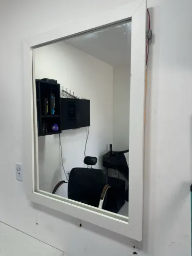Cadeira e bancada para barbearia
