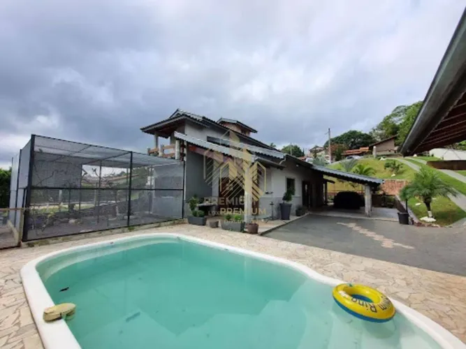 Casa com 4 dormitórios à venda, 300 m² por R$ 1.450.000,00 - Serra Negra - Bom Jesus dos P