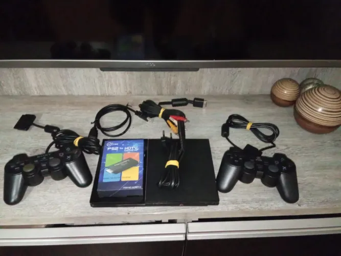 VENDO PS2 EM ÓTIMO ESTADO