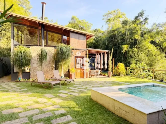 Casa para locação dentro de condomínio em Pedro do Rio