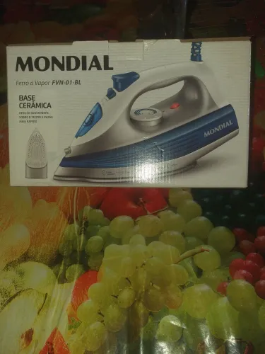 Ferro a vapor Mondial