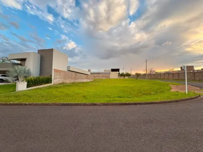 Terreno 405m²