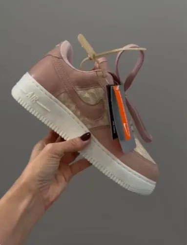 Nike rosa rendado