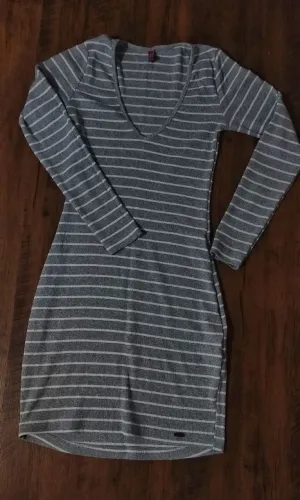 Vestido cinza listrada Planet Girls 