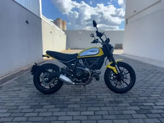 DUCATI SCRAMBLER ICON