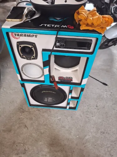 Vendo esse linda som automotivo