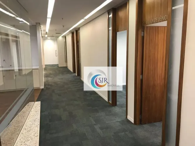 laje comercial de 507 m² com 11 vagas pronta para uso