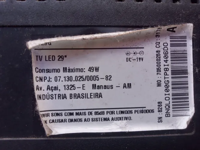 Vendo 3 tv com defeito telas sem trincos