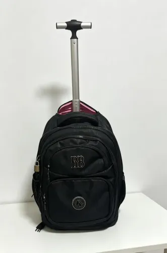 Mochila de rodinha Rebeca bombom