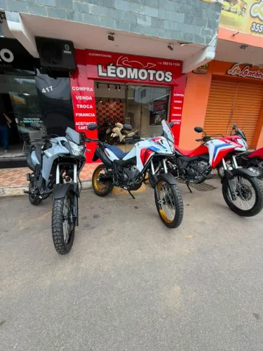 SERRÊ E LÉO MOTOS SAHARA RALLY 27 PRONTA ENTREGA.
