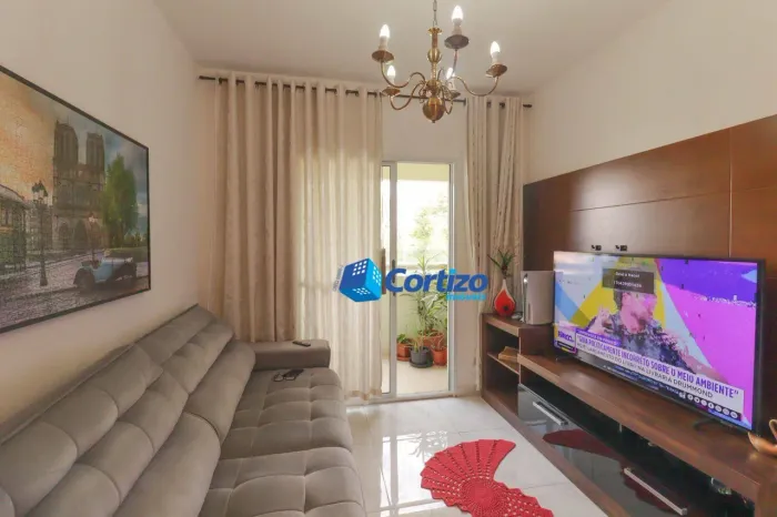 Apartamento com 2 dormitórios e sacada com vista livre no Residencial Paracatu em Jundiaí,