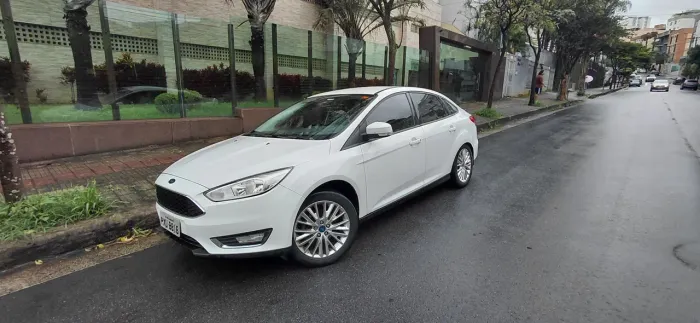 Ford Focus Fastback Se/se Plus 2.0 Flex Aut. 2016