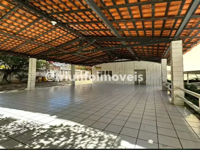 Apartamento a venda na Vila Operária com 3 quartos
