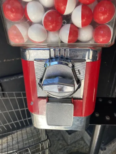 Máquina bolinhas vending machine