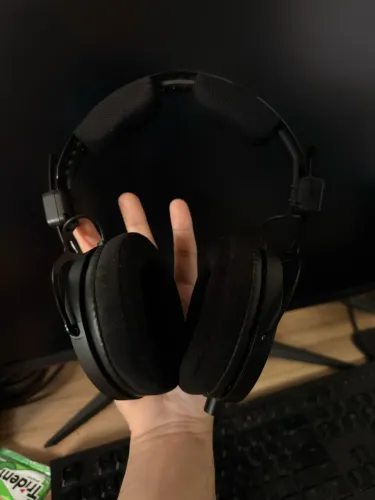 Audio-Technica ATH-R50x Fone de Ouvido de Referência aberto (open-back)