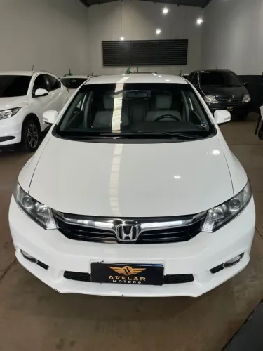 Honda Civic Sedan LXR 2.0 Flexone 16V Aut. 4P 2014