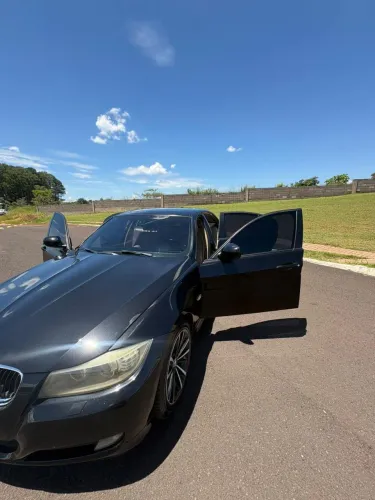BMW 320I A 2011