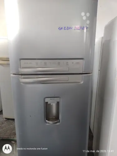 REFRIGERADOR ELECTROLUX DW50X 220V