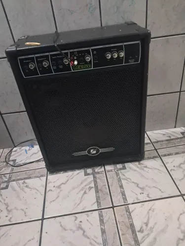 Tenho três caixas dessa ae pra vende tudo funcionando 350 cada