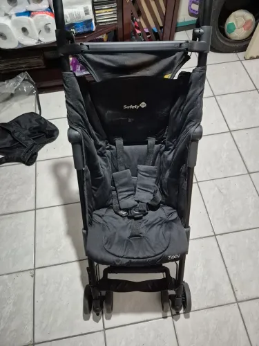Carrinho de passeio para bebê (Guarda Chuva) - Safety