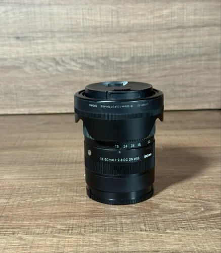 LENTE SIGMA 18-50mm F2.8 Para Sony E-mount