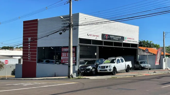 Barracão em Londrina em rua movimentada - Aceita permuta