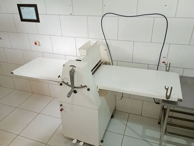 Laminadora de massa LMA