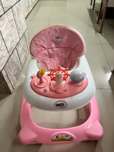 Andador de bebê em perfeito estado 