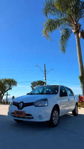 Renault Clio Auth. /air Hi-flex 1.6 16V 5P 2015
