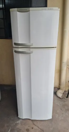 Geladeira dúplex barata