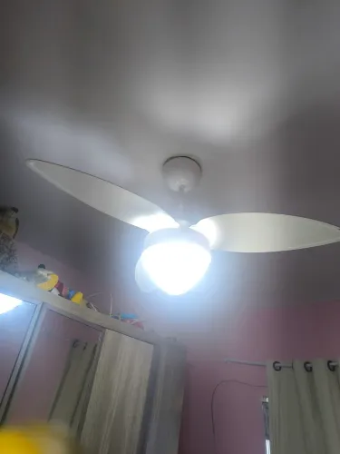 Ventilador de teto com controle