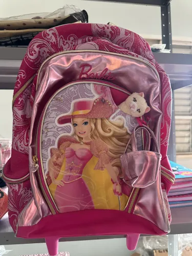 mochila rodinhas barbie e as três mosqueteiras vintage anos 2000 nova