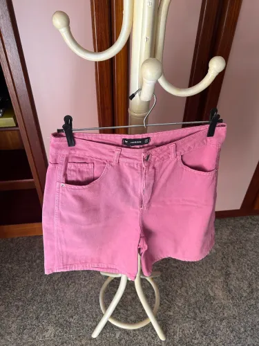 Bermuda feminina