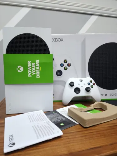 Xbox Series S 512GB Completo na Caixa + Jogos na Conta + Game Pass + NF