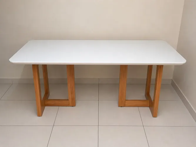 Mesa de jantar 6 lugares