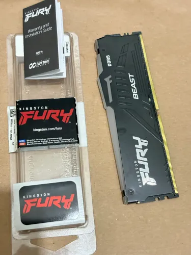 Memória DDR5 8GB rgb