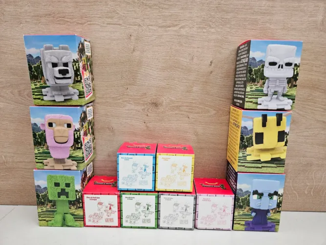 Coleção completa de bonecos do Minecraft do Mclanche feliz
