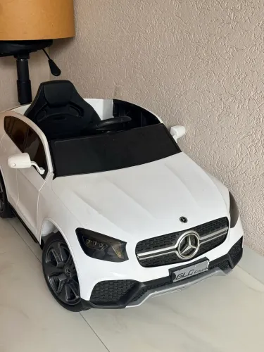 Carro elétrico infantil 