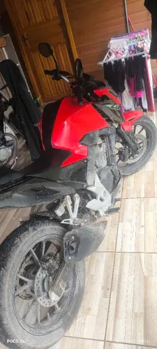VENDO OU TROCO POR CARRO