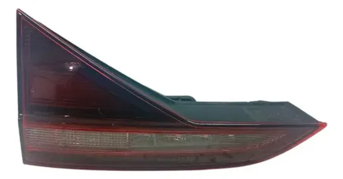 Lanterna Direita Tampa Traseira Volkswagen Jetta Gli 2.0 22 Direito/passageiro Vermelho