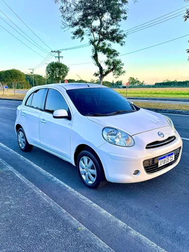 Nissan March S 1.0 16V Flex Fuel 5P 2014