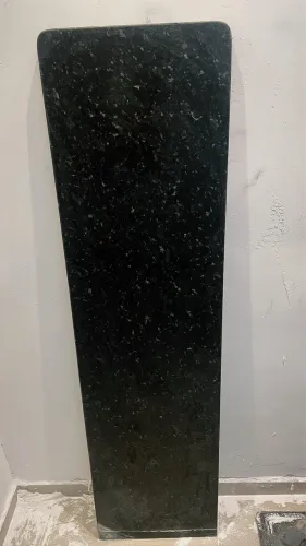 Vendo pedra de mármore 1,50 por 40 centímetros